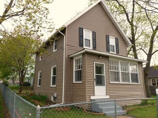 1247 Dearborn Ave, Aurora, IL 60505