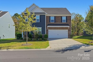 124 Tackle Box Dr, Troutman, NC 28166