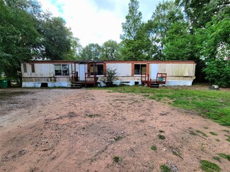 104 Michael St, Cleveland, TX 77328