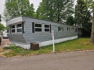 2305 E Waterloo Rd Unit 43, Akron, OH 44312