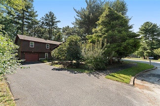 11 Circlewood Dr, Coventry, RI 02816