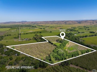25179 68th Ave, Los Molinos, CA 96055