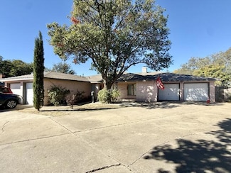 6304 Quaker Ave, Lubbock, TX 79413
