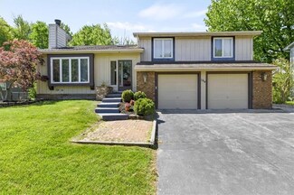 164 Larkwood Dr, Rochester, NY 14626