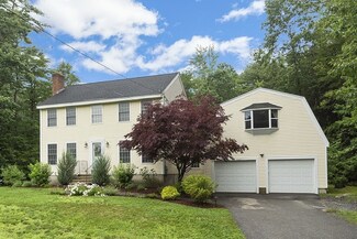 121 Greenville Rd, West Townsend, MA 01474