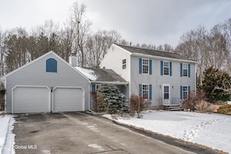 739 Burgoyne Ave, Ballston Spa, NY 12020