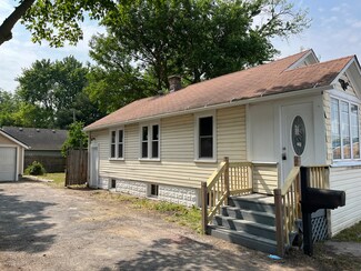 362 N Farnsworth Ave, Aurora, IL 60505