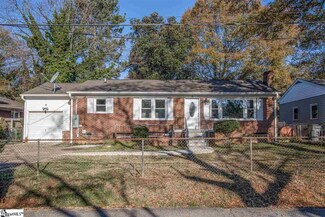 6 Maudie St, Greenville, SC 29605