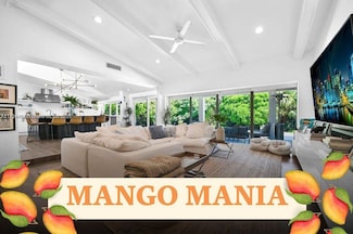 7761 SW 170th St, Palmetto Bay, FL 33157