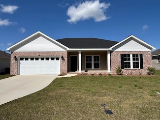 208 Wellington Way, Headland, AL 36345