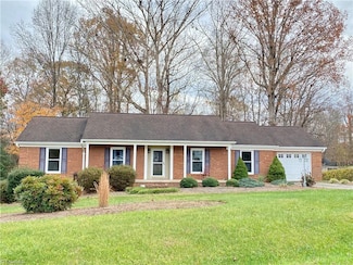 180 Raven Cir, Wilkesboro, NC 28697