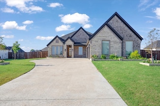 117 Chisolm Trail, Pottsboro, TX 75076