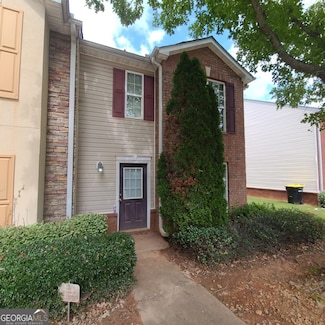 2103 Grove Way, Hampton, GA 30228