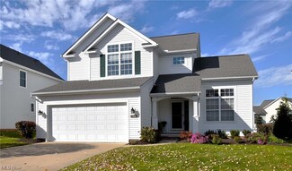 1308 Fieldstone Ct, Broadview Heights, OH 44147