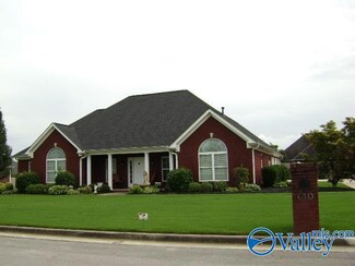 610 Morning Glory Dr SW, Hartselle, AL 35640