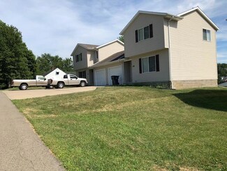 2637 E Park St, Millersport, OH 43046