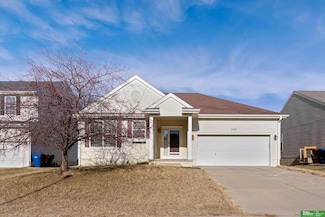 10618 Craig St, Omaha, NE 68122