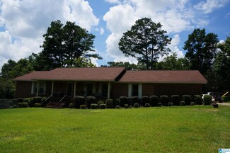 2301 Sherrill Dr, Sylacauga, AL 35150