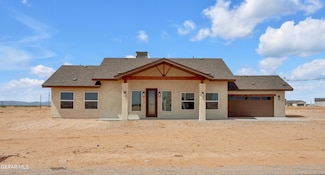 1385 Syrian Desert Dr, Chaparral, NM 88081
