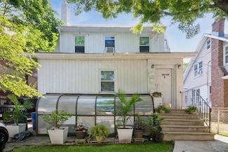 42-18 216th St, Bayside, NY 11361