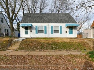 5903 W Park Ave, Saint Louis, MO 63110