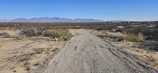 410 Clark Ln, Las Cruces, NM 88007