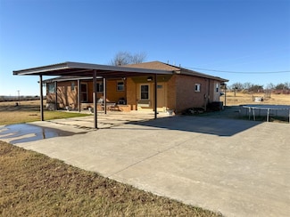8020 County Road 1110, Lookeba, OK 73053