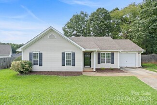 5723 Kemp Mundy Ln, Charlotte, NC 28216