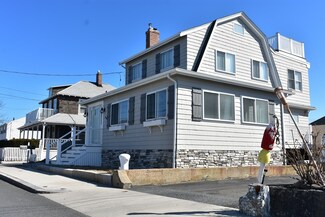 82 Otis St, Winthrop, MA 02152