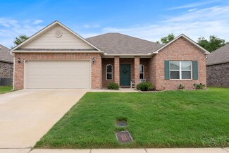 2050 Mary Alice Dr, Conway, AR 72032