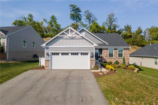 461 Spruce Ln, Houston, PA 15342