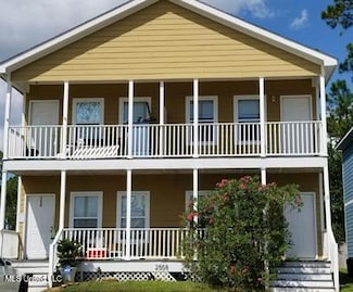 2508 Gladiolus St, Ocean Springs, MS 39564