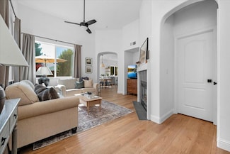 1780 N Avignon Ln, Clovis, CA 93619