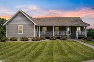 808 Highland Acres Rd, Marshalltown, IA 50158