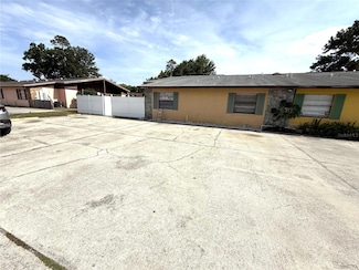 4142 Flying Fortress Ave, Kissimmee, FL 34741