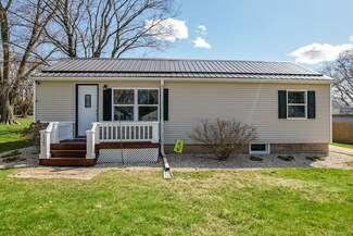 112 E Grant St, Stillman Valley, IL 61084