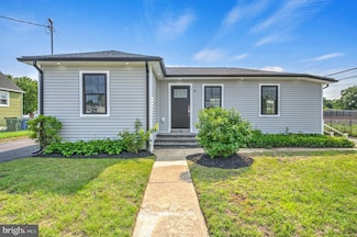 13 Baird Ave, Burlington, NJ 08016