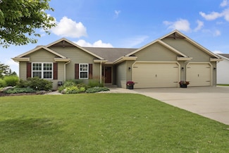 844 Prairie View Dr, Burlington, WI 53105