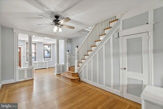 128 Burnside St, Philadelphia, PA 19127