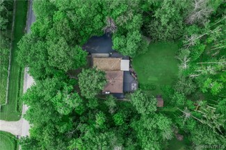 946 Underhill Rd, East Aurora, NY 14052