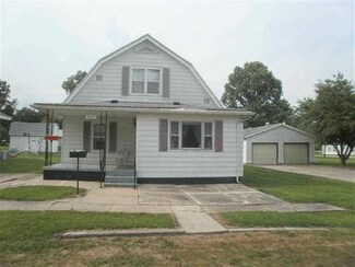 521 Lawton St, Bicknell, IN 47512