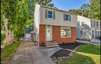 1174 Piermont Rd, Cleveland, OH 44121