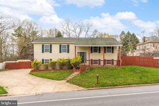 211 Harlem Ln, Catonsville, MD 21228