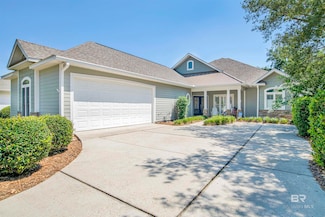 13 Baywalk Ct, Gulf Shores, AL 36542