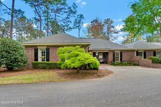 1906 Brewton Ct, Wilmington, NC 28403