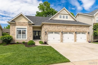 1804 Sterling Oaks Dr, Saint Peters, MO 63376