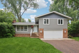 11600 Oberlin Rd, Hopkins, MN 55305