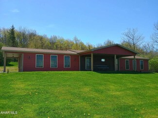 377 Eger Rd, Lilly, PA 15938