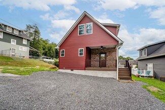 54 Sycamore St, Morgantown, WV 26501