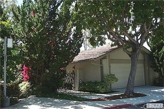 18 Viejo Unit 77, Irvine, CA 92612